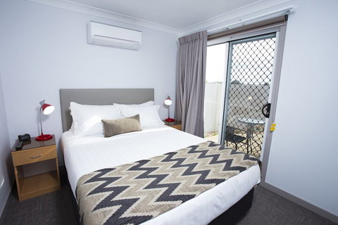 Altitude Motel Apartments - Accommodation Main Beach 6