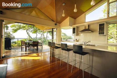 Marrinans Lookout - Accommodation Main Beach 0