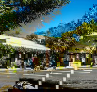 Country Roads Motor Inn Naracoorte - Accommodation Main Beach