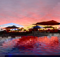 Korte's Resort - Accommodation Main Beach