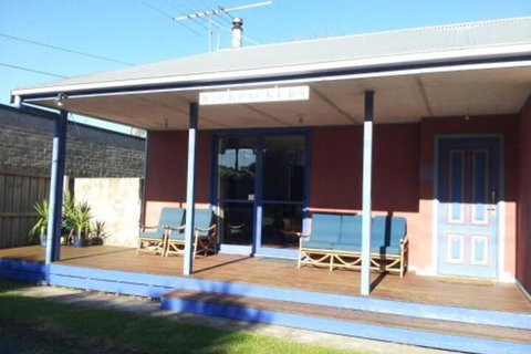 Anglesea Backpackers - Accommodation Main Beach 0