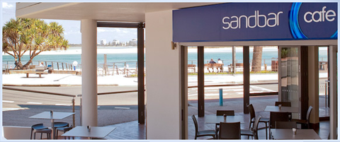 Sandbar - Accommodation Main Beach 20