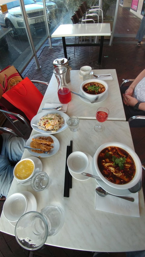 Ky Chow - Accommodation Main Beach 3