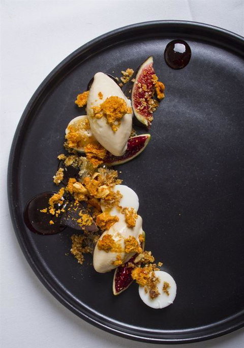 Sage Dining Rooms - Accommodation Main Beach 3