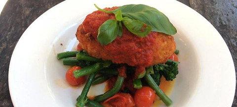 The Beach Shack - Accommodation Main Beach 0