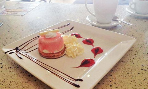 The Beach Shack - Accommodation Main Beach 8