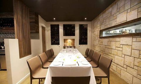Altair Restaurant - Accommodation Main Beach 6