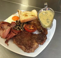 Cafe 17 - Accommodation Main Beach