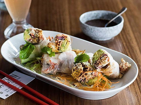 KA-CHIN - Accommodation Main Beach 8