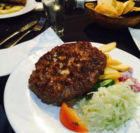 Kaneo Restaurant - Accommodation Main Beach