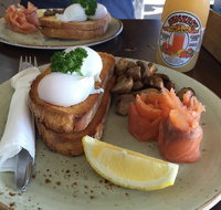 O'Heas Bakery  Deli - Accommodation Main Beach