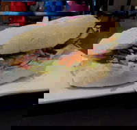 Offspring Cafe - Accommodation Main Beach