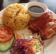 Vicpies Cafe - Accommodation Main Beach