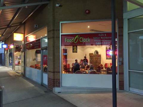 Food O Clock Cafe & Indian - Accommodation Main Beach 0