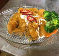 Klua Sathorn Thai Restaurant - Accommodation Main Beach