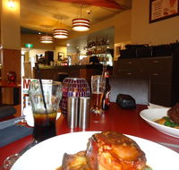 Morwell Central Bar  Bistro - Accommodation Main Beach