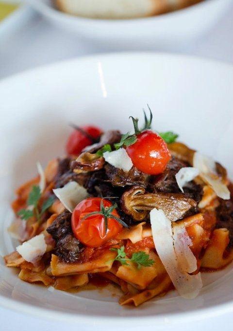 Afghan Valley Restaurant - Accommodation Main Beach 0