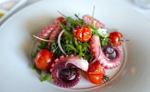 Afghan Valley Restaurant - Accommodation Main Beach 2