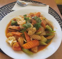 Fai Thai - Accommodation Main Beach