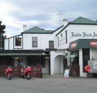 Robin Hood Inn - Accommodation Main Beach