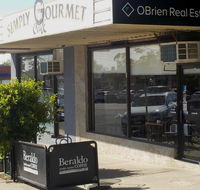 Simply Gourmet Cafe - Accommodation Main Beach