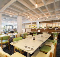 Somerville Hotel - Accommodation Main Beach