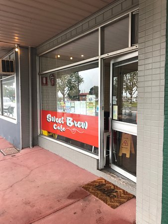 Sweet Brew Cafe - Accommodation Main Beach 0