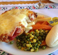 The Golden Age - Accommodation Main Beach