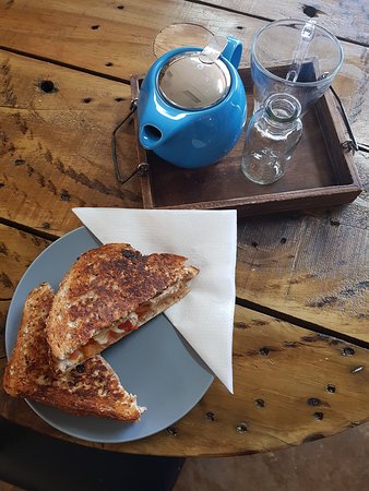 By The Falls - Accommodation Main Beach 0