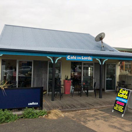 Cafe Lords Bakery - Accommodation Main Beach 0