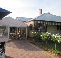 Cafe Zoo - Accommodation Main Beach