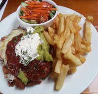 Railway Hotel - Accommodation Main Beach