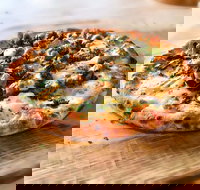 Trulli Woodfire Pizzeria - Accommodation Main Beach