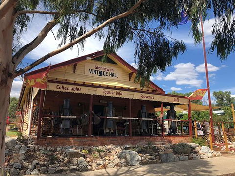 Vintage Hall Cafe - Accommodation Main Beach 0