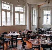 One Penny Red - Accommodation Main Beach