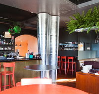 Vernon's Bar - Accommodation Main Beach