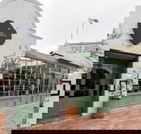 Bistro Moncur - Accommodation Main Beach