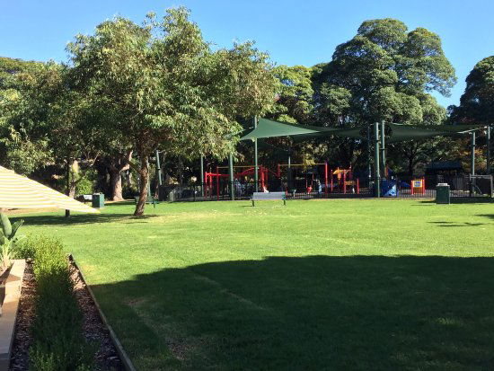 Burwood NSW Accommodation Main Beach