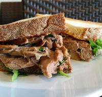 Cafe 41 - Accommodation Main Beach