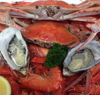 Smith's Seafoods - Accommodation Main Beach