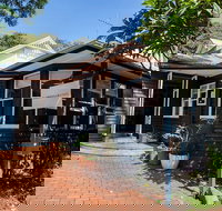 Clareville Kiosk - Accommodation Main Beach