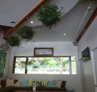 Driftwood Cafe at Akuna Bay - Accommodation Main Beach