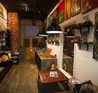 Creative Warehouse - Accommodation Main Beach