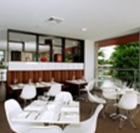 Mercure's Restaurant Synergy - Accommodation Main Beach