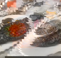 keahs kitchen - Accommodation Main Beach