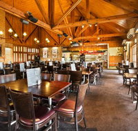 Macquarie Inn - Accommodation Main Beach