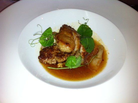 Orange NSW Accommodation Main Beach