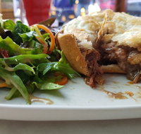 BG - Accommodation Main Beach