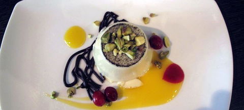 Shehnai Indian Restaurant - Accommodation Main Beach 0