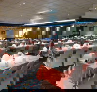 Club Singleton Thai Family Restaurant - Accommodation Main Beach